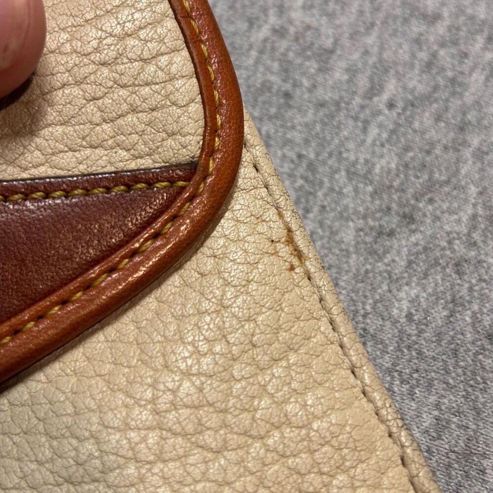 Vintage Dooney & Bourke All Weather Leather Wallet - Picture 7 of 13